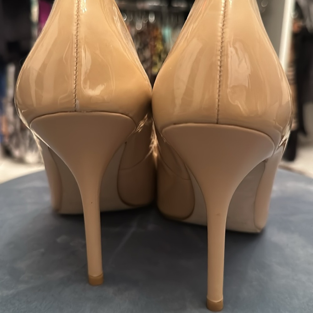 Patent pumps! - Picture 4 of 6